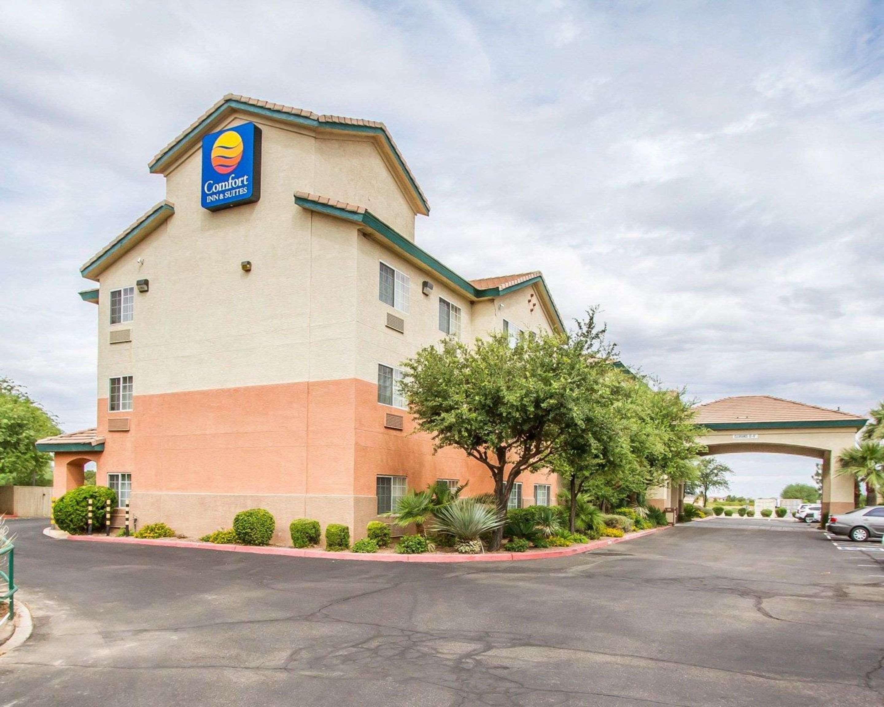 Comfort Inn & Suites North Tucson Marana Exterior photo